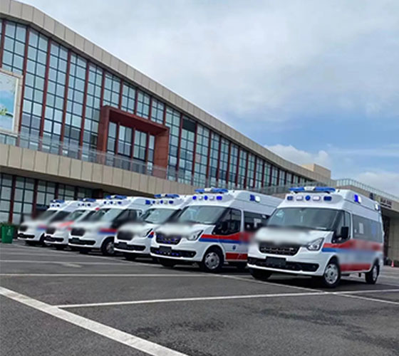 茂县服务车队展示