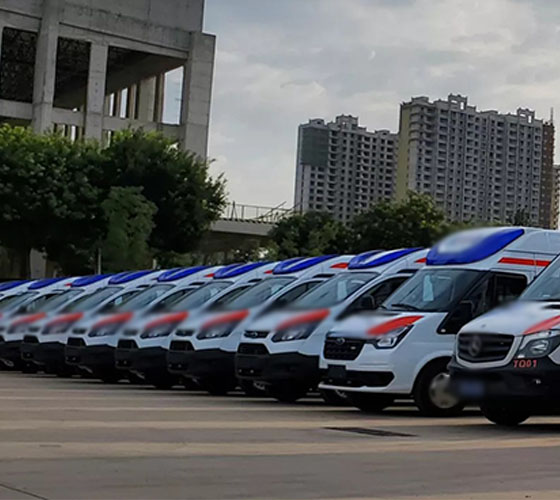 茂县服务车队展示